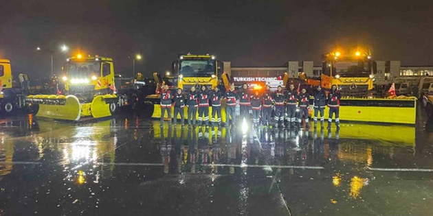 Sabiha Gökçen Havalimanı’nda Karla Mücadele Ekipleri Hazır Bekletiliyor